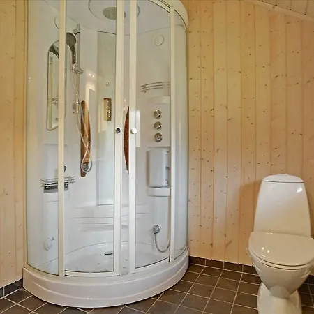 Hébergement de vacances Three-bedroom Holiday In *